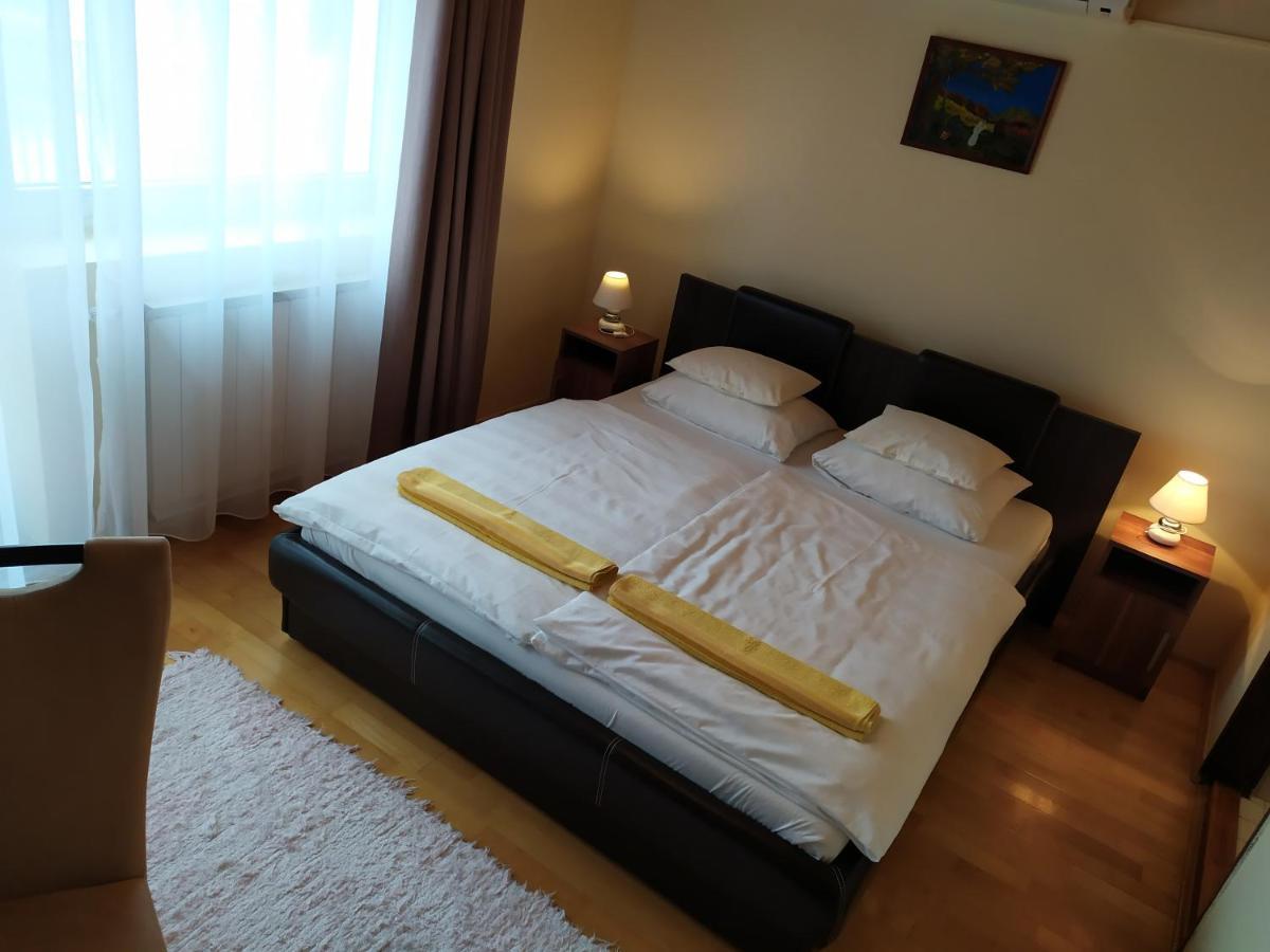 Szilvia Panzio Gyomaendrod Bed & Breakfast Exterior foto
